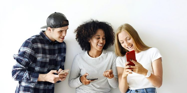 Six smartphone platforms are among the first to support Android 11