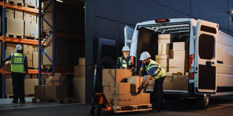 Benefits of Using a Logistics Company