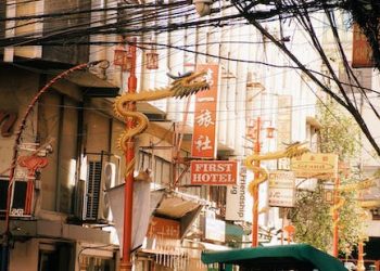 Harnessing the Power of the Sun: A Glimpse into Solar-Powered Aviation