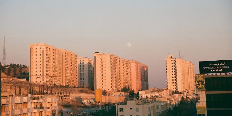 Installing a Programmable Thermostat: A Step-by-Step Guide